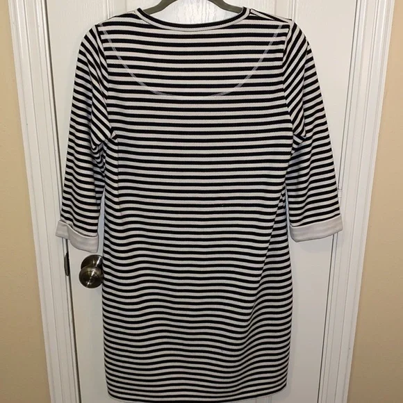 Striped dress - Picture 5 of 5